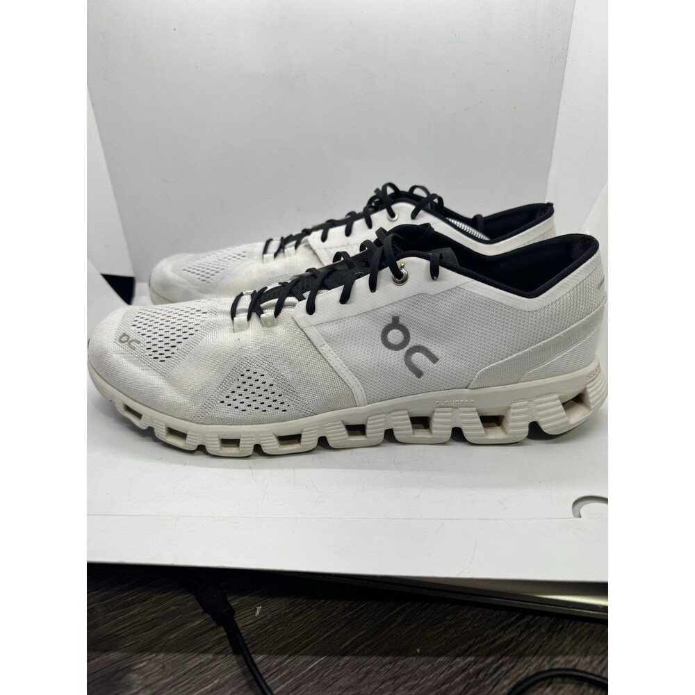 On Cloud X 3 Road Mesn 14 White Black Shoes Sneakers Running